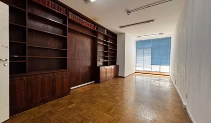 Conjunto comercial para venda, 61m²