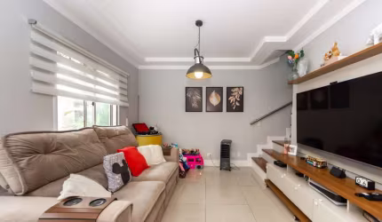 Casa em condomínio para venda com 3 quartos, sendo 1 suíte, 113m²