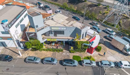 Edifício monousuário para venda, 250m²