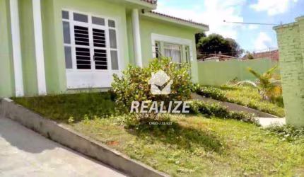Casa com 4 dormitórios à venda, 308 m² por R$ 1.200.000,00 - Centro - Botucatu/SP