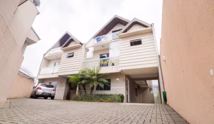 Casa em Condomínio / Condomínio Lais Vitoria - 192m² 3 quartos 2 vagas no São Braz