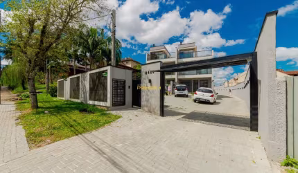 Sobrado em condomínio - Sobrado 3 dormitórios, 4 banheiros e 2 vagas no Bom Retiro