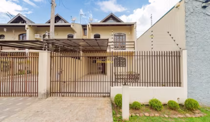 Triplex Boa Vista - Casa 3 dormitórios (1 suíte), 3 banheiros e 2 vagas de garagem