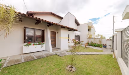 Casa 3 dormitórios (1 suíte), 3 banheiros e 4 vagas no Uberaba.