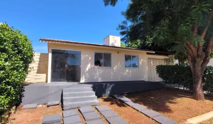 Casa à venda no Condomínio Bosque dos Buritis com 3 quartos e lazer completo no Residencial Solar Ville