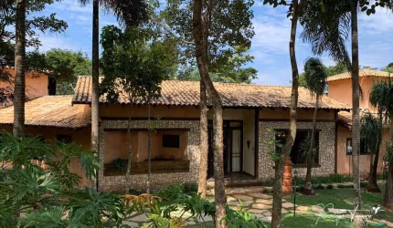 Sobrado com Vista para o Lago no Aldeia do Vale – 5.120 m² de Exclusividade