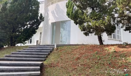 Sobrado Exclusivo no Aldeia do Vale – Amplitude, Conforto e Lazer com Vista Privilegiada