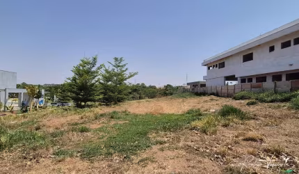 Terreno plano com vista para o lago no Aldeia do Vale – Natureza, tranquilidade e exclusividade em perfeita harmonia