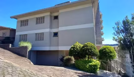 Apartamento à venda, 3 quartos, 1 suíte, 2 vagas, Centro - Garibaldi/RS