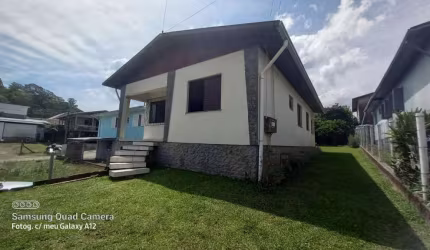 Casa à venda, 3 quartos, 1 vaga, Centro - Barão/RS