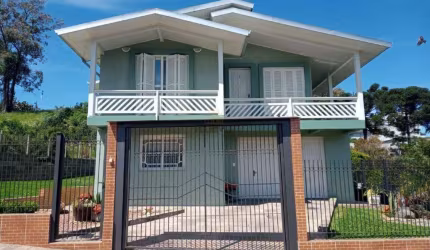 Casa à venda, 5 quartos, 1 suíte, 2 vagas, Chácaras - Garibaldi/RS