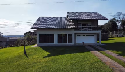 Casa à venda, 2 quartos, 4 vagas, Interior - Farroupilha/RS
