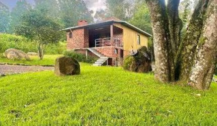 Sítio à venda, 2 quartos, 2 vagas, Linha Vitória - Carlos Barbosa/RS