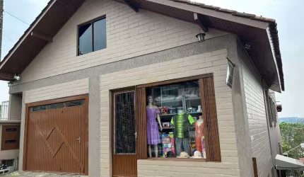Casa à venda, 7 quartos, 1 suíte, 2 vagas, Chácaras - Garibaldi/RS