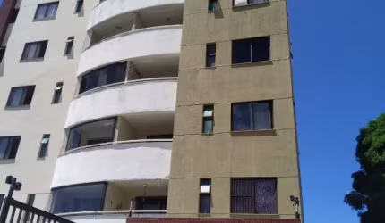 Apartamento  com 2 suítes, lavabo, nascente .