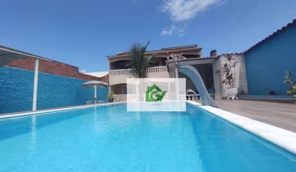 Sobrado com 3 dormitórios à venda, 120 m² por R$ 700.000,00 - Pontal de Santa Marina - Caraguatatuba/SP