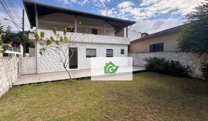 Sobrado com 3 dormitórios à venda, 72 m² por R$ 450.000,00 - Massaguaçu - Caraguatatuba/SP