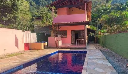Casa com 4 dormitórios à venda, 300 m² por R$ 1.500.000,00 - Boiçucanga - São Sebastião/SP