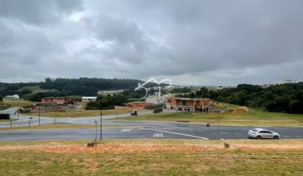 Terreno 548m com vista maravilhosa a venda no condomínio Villa dos Pinheiros