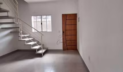 Casa com 2 quartos à venda, 55 m² por R$ 230.000 - Jardim Atalaia - Cotia/SP