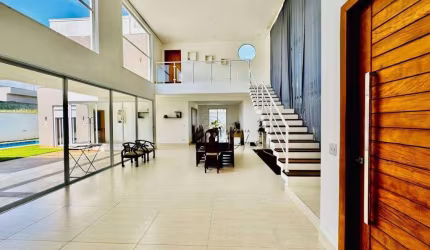 Casa com 3 suítes sendo 1 master à venda, 345 m² por R$ 1.300.000 - Portal do Santa Paula - Cotia/SP