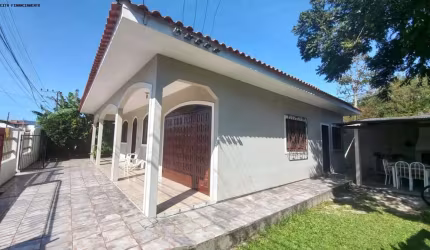 Casa para Venda em Florianópolis, São João do Rio Vermelho, 3 dormitórios, 2 banheiros, 1 vaga