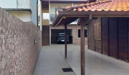 Casa para Venda em Florianópolis, Sambaqui, 4 dormitórios, 2 suítes, 5 banheiros, 4 vagas