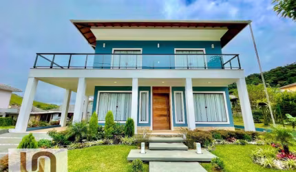 Casa com 4 dormitórios à venda, 390 m² por R$ 1.700.000,00 - Vargem Grande - Teresópolis/RJ