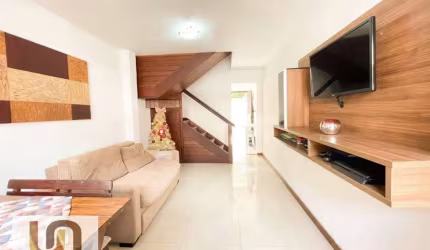 Casa com 3 dormitórios à venda, 79 m² por R$ 320.000,00 - Araras - Teresópolis/RJ