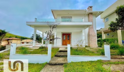 Casa com 6 dormitórios à venda, 267 m² por R$ 1.170.000,00 - Vargem Grande - Teresópolis/RJ