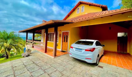 Casa com 3 dormitórios à venda, 232 m² por R$ 1.190.000,00 - Parque do Imbui - Teresópolis/RJ
