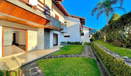Casa com 5 dormitórios à venda, 212 m² por R$ 1.200.000,00 - Alto - Teresópolis/RJ