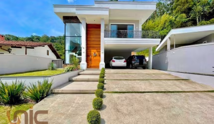 Casa com 4 dormitórios à venda, 260 m² por R$ 1.450.000,00 - Parque do Imbui - Teresópolis/RJ