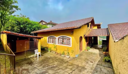 Casa com 5 dormitórios à venda, 157 m² por R$ 850.000,00 - Parque do Ingá - Teresópolis/RJ