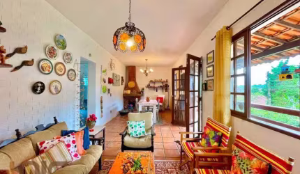 Casa com 3 dormitórios à venda, 70 m² por R$ 850.000,00 - Comary - Teresópolis/RJ