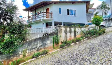Casa com 2 dormitórios à venda, 105 m² por R$ 595.000,00 - Tijuca - Teresópolis/RJ