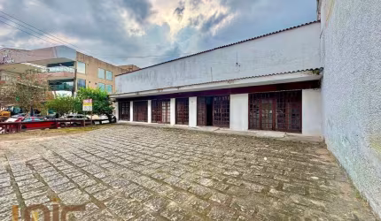 Loja à venda, 350 m² por R$ 3.000.000,00 - Centro - Guapimirim/RJ