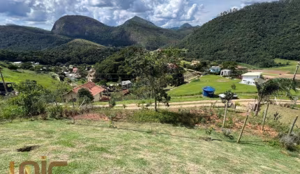 Terreno à venda, 2000 m² por R$ 550.000,00 - Sebastiana - Teresópolis/RJ