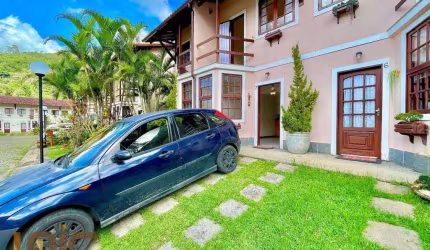 Casa com 2 dormitórios à venda, 70 m² por R$ 370.000,00 - Parque do Imbui - Teresópolis/RJ