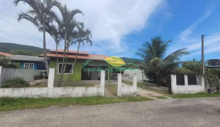 Casa com 4 Dormitórios  à venda no Ribeirão da Ilha, Caieira da Barra do Sul  Florianópolis, SC