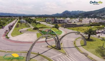 Terrenos planos, a partir de 150,15m², com possibilidade de pagamento parcelado junto a Urbanizador
