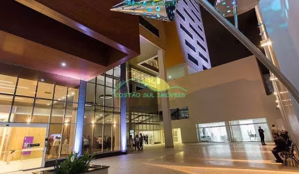 Salas Comerciais no Centro Executivo Globo Tower no coração do Estreito - Florianópolis/SC