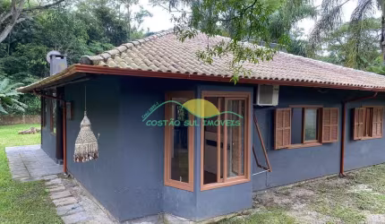 Casa com 3 Dormitórios sendo 2 suítes em área total de 800 m² – Conforto e Espaço no Rio Tavares em