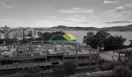 Canvas Residence  – Um Refúgio à Beira-Mar no Coração de Coqueiros, Florianópolis, Santa Catarina