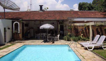 Casa com 4 dormitórios à venda, 350 m² por R$ 1.700.000,00 - Tremembé - São Paulo/SP