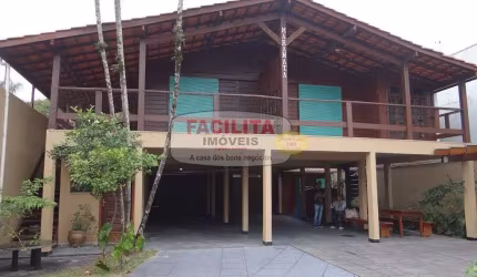 Apartamento em Caiobá,  com 1 dormitório para locação anual.