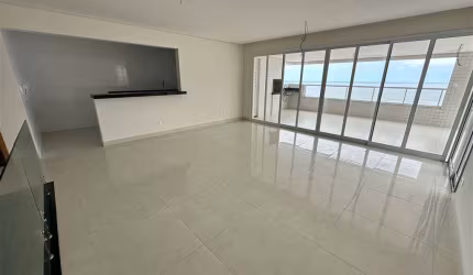 Apto COBERTURA DUPLEX, frente mar, 3 Dorm c/ 3 Suítes, 3 Vagas, 240 m² de área útil. BAIRRO: CAIÇARA.