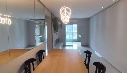 Apto de 2 Dorm c/ 1 SUÍTE, SACADA, 76,92 m² de área útil. BAIRRO: CANTO DO FORTE.