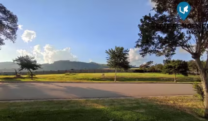 Terreno à venda Dona Carolina Itatiba SP, condomínio