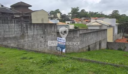 Terreno em excelente localização no Giardino d&amp;apos;Itália, 360m²